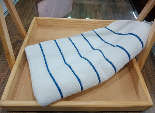 Professional Pool Towel with Wooden Floor